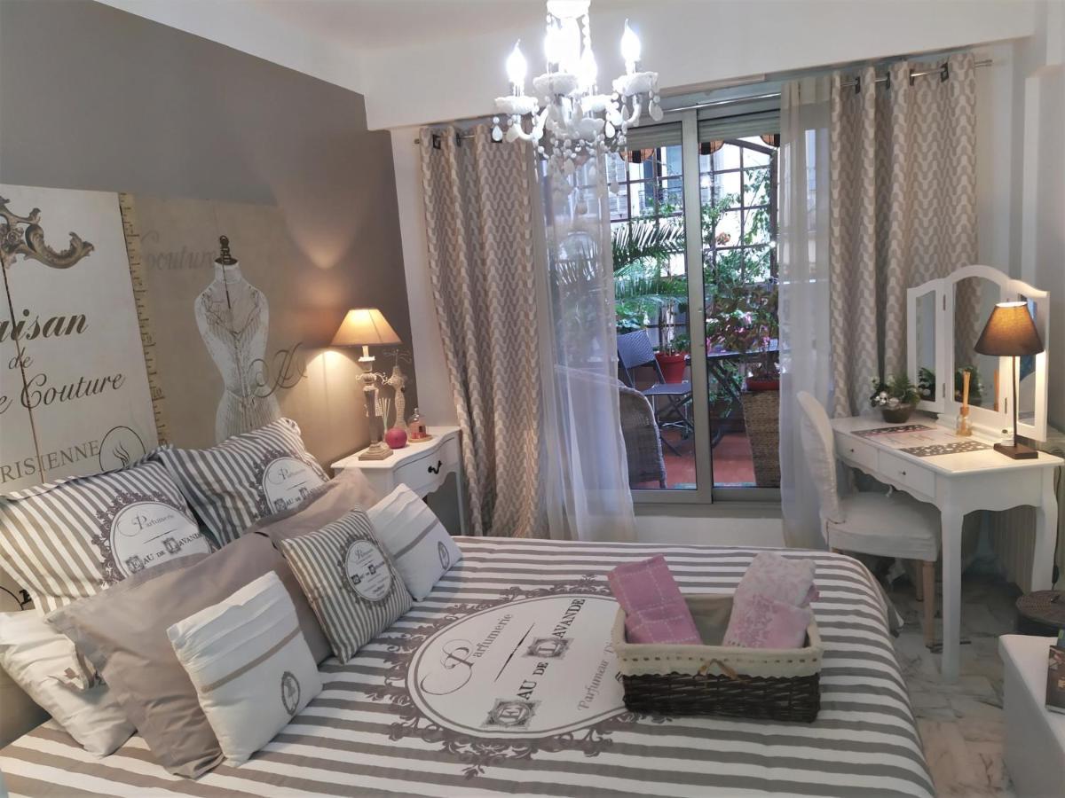 דירות ניס Chambre D'Hote De Charme Avec Petit Dejeuner Offert מראה חיצוני תמונה